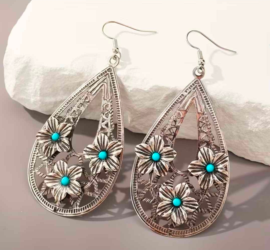 Retro Palace Style Earrings